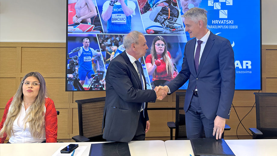 Gordan Kolak, KONČAR's CEO and Ratko Kovačić, Croatian Paralympic Committee President
