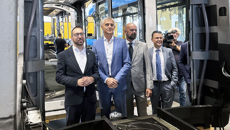 Agreement signed for the purchase and sale of 20 Trams
