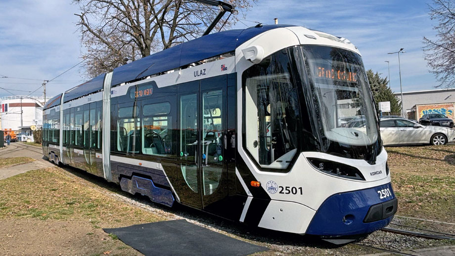 New low-floor tram for the City of Osijek