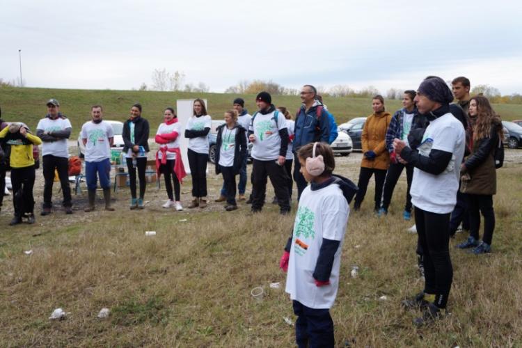 Cleaning of the Jankomir forest at the Sava embankment with - KONČAR - D&ST and Čisteći Medvjedići