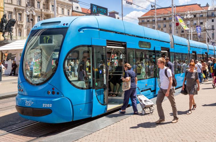 Niskopodni tramvaji