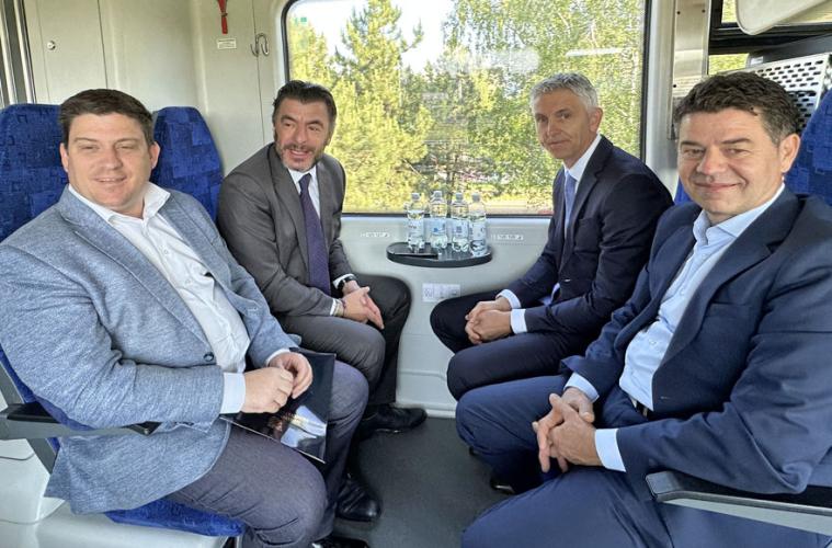 U promet pušten prvi baterijski elektromotorni vlak